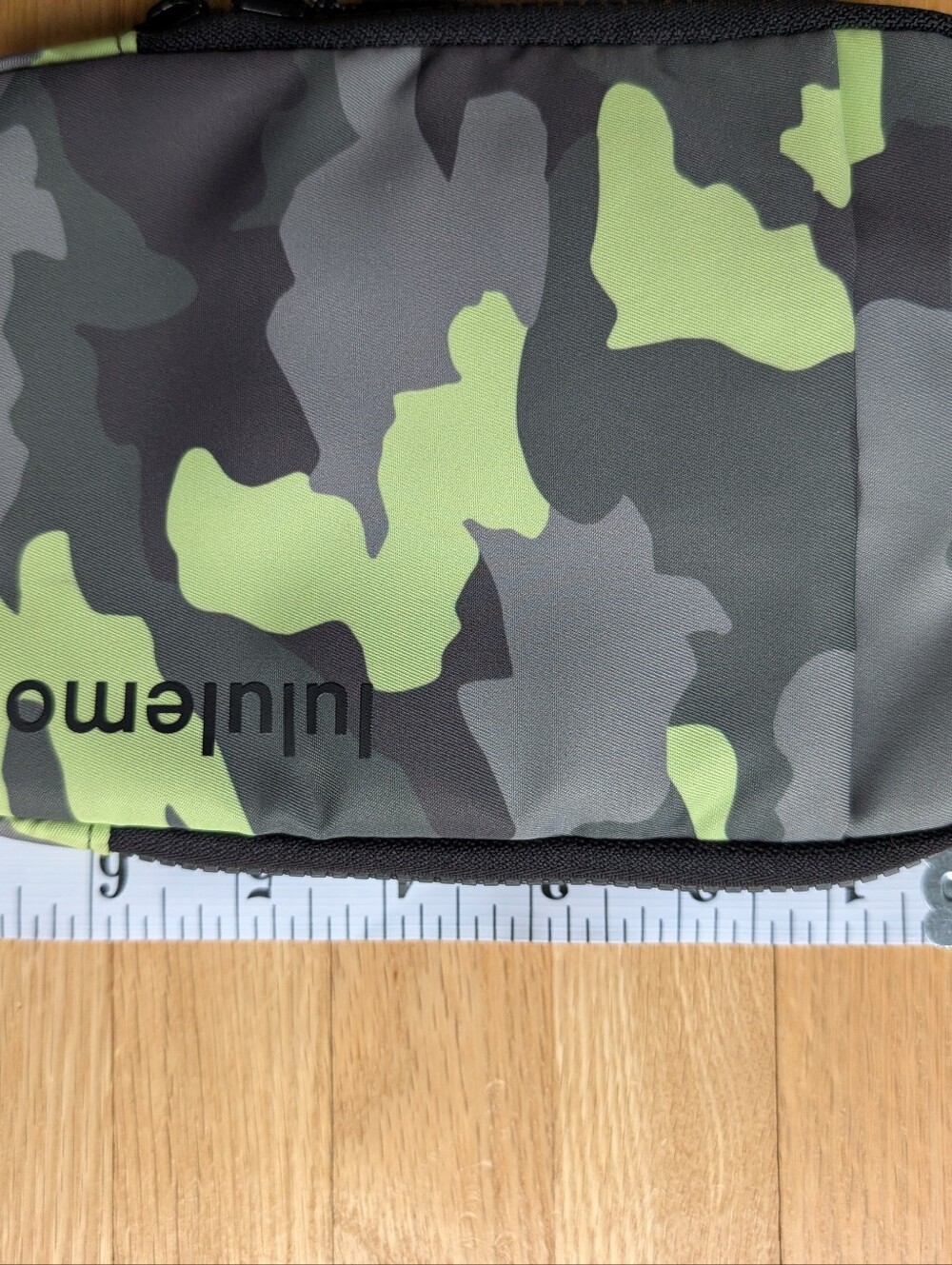 Lululemon Easy Access Crossbody Bag 1.5L - Heritage 365 Camo Green - Picture 5 of 7